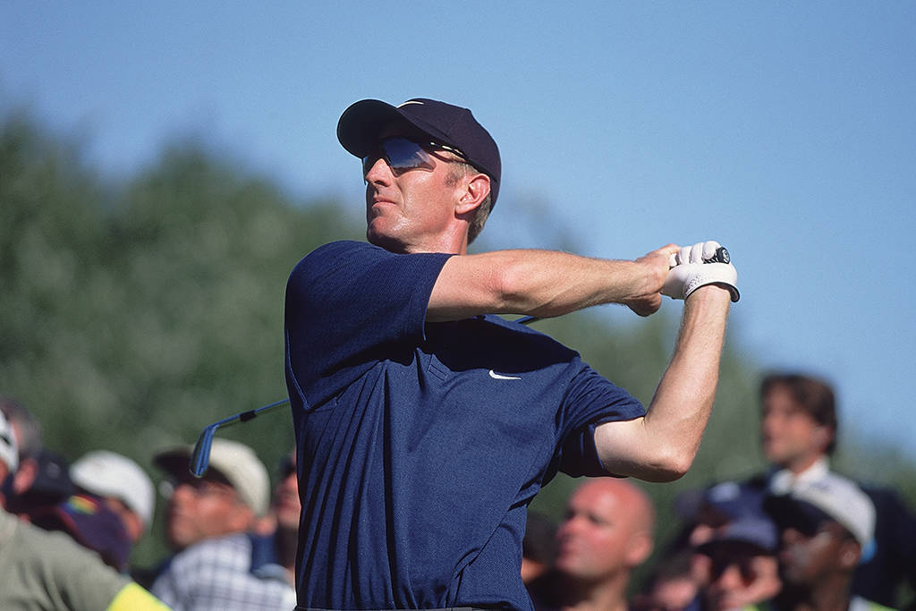 David Duval on his way to victory at The 130th Open in 2001